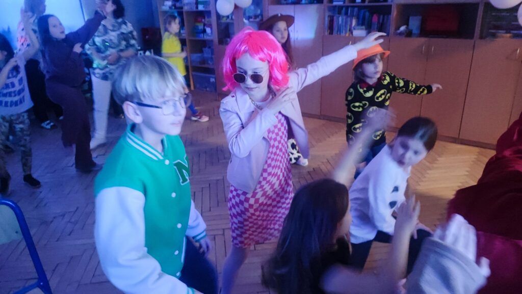 486620740 1153960379857775 6502572211840912234 N