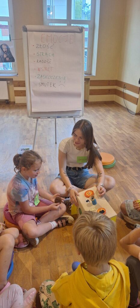 517154028 1410302657000053 7428468873413648533 N