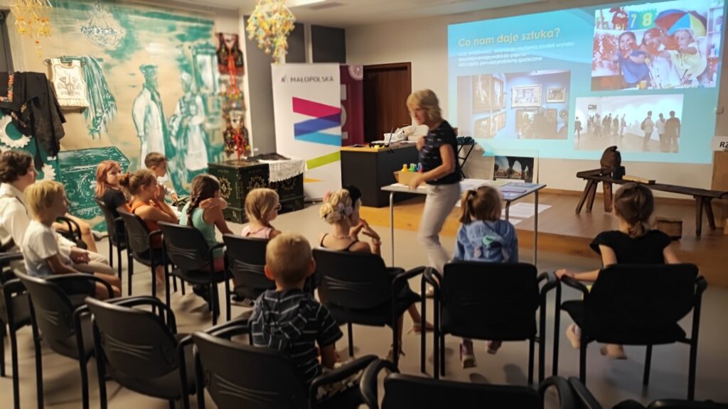 530936767 1263813532205792 2361595706392636576 N