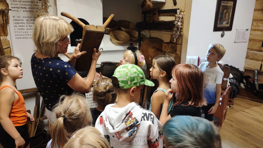 533243333 1263813598872452 1280431291174116675 N