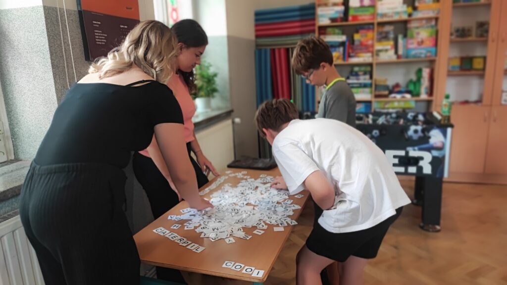 537593449 1270332968220515 8301573734802801378 N