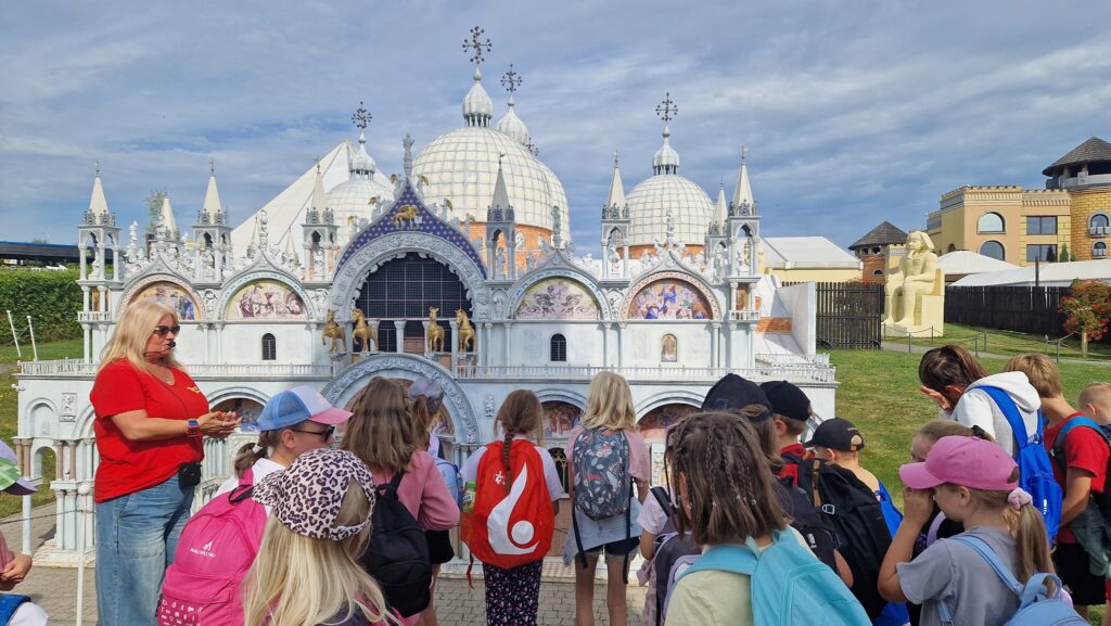 539080671 1274445724475906 8291572686089567299 N