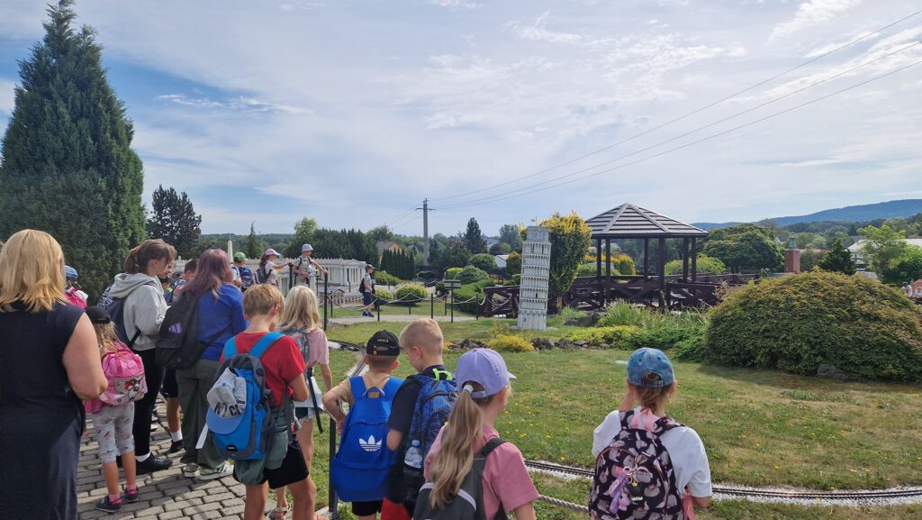 539595234 1274446357809176 5233280440542209283 N