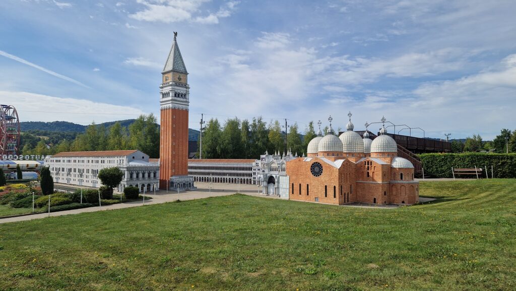 540386610 1274445817809230 6144853698487611943 N