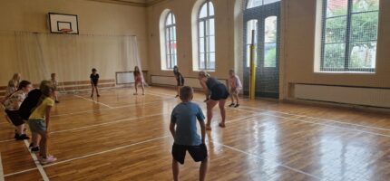 RUSZ SIĘ Z PWD! – ZAJĘCIA Z PANIĄ HENIĄ